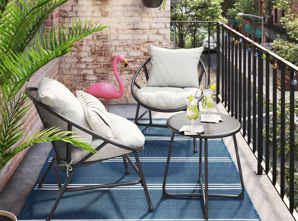 Patio chairs online for small balcony